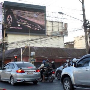 ป้ายโฆษณา LED เชียงใหม่ สี่แยกสะพานนครพิงค์ เจดีย์ขาว